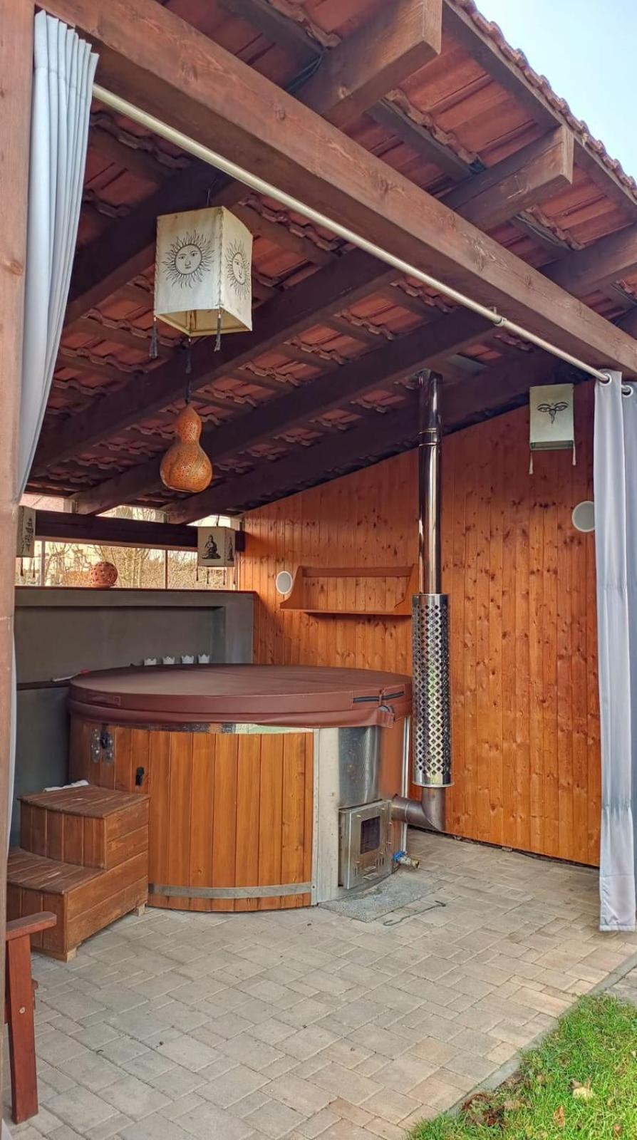 Guest House Sherpa Moravská Třebová Екстериор снимка